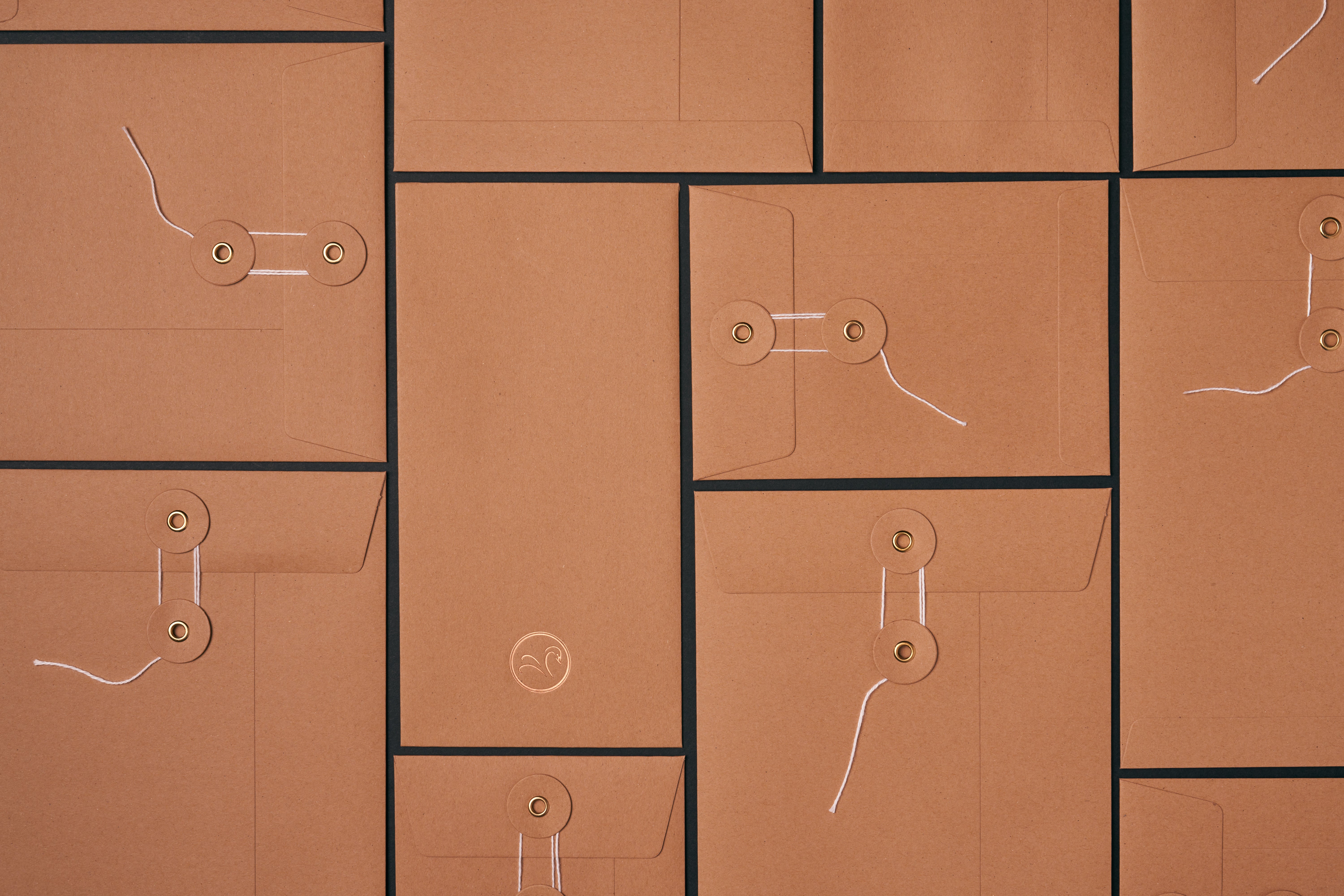 When to Use 9x12 Envelopes for Business Mailings – All Color Envelopes